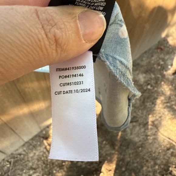 Torrid Hi‑Low Challis Tank Top – Blue Floral – Size 1 - Picture 5 of 6